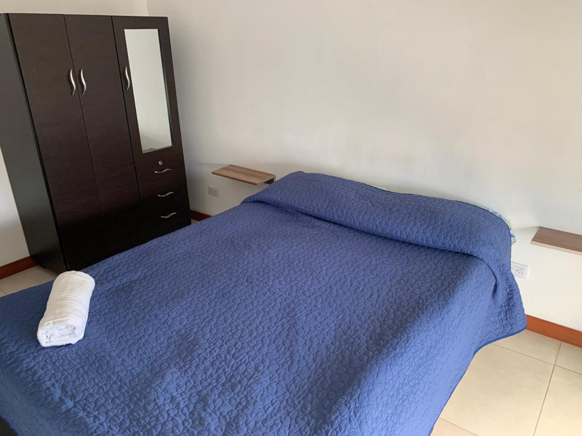Apartamento Cerca Del Cc Titan Plaza Bogotá Eksteriør billede
