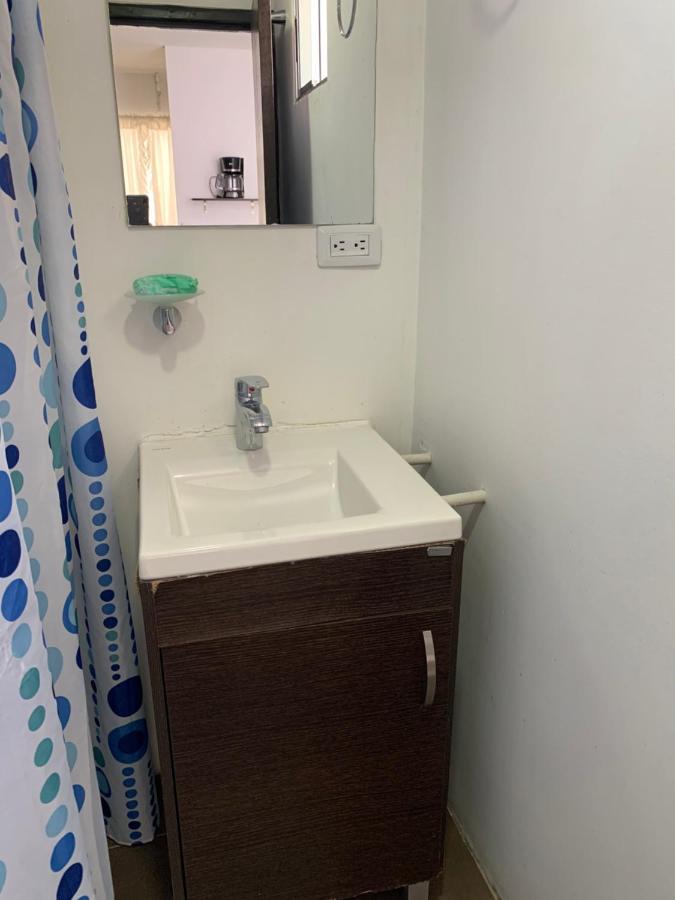 Apartamento Cerca Del Cc Titan Plaza Bogotá Eksteriør billede