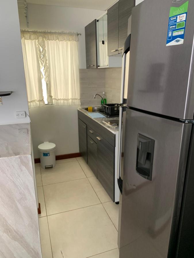 Apartamento Cerca Del Cc Titan Plaza Bogotá Eksteriør billede